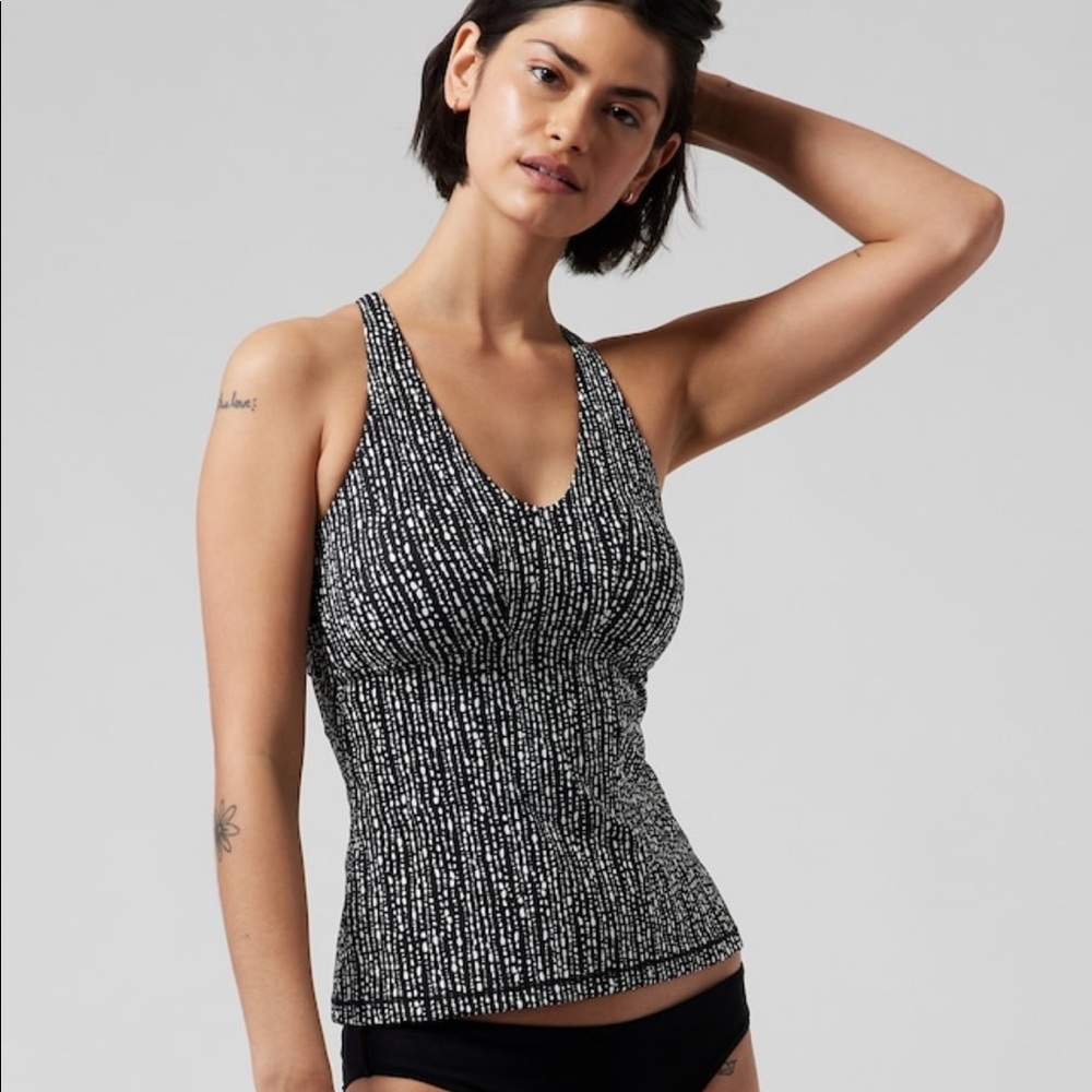 ATHLETA Triangle Tankini Top D-DD // Rice Pearls Black